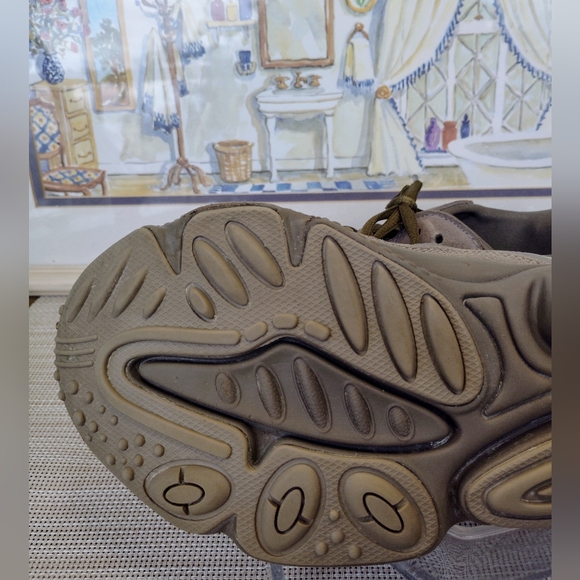 Women's Adidas "Ozweego" Sage Trace Cargo Casual/ Utility Sneakers. Size 7. - Picture 10 of 11